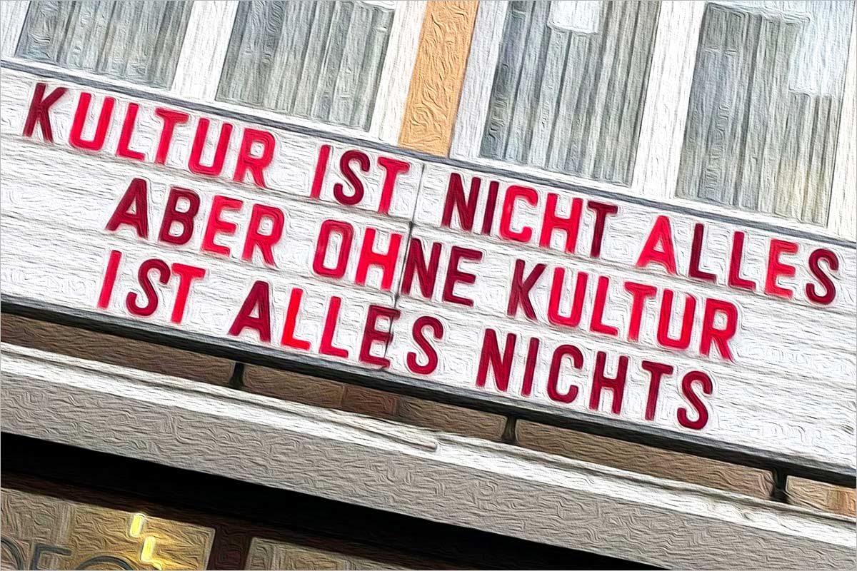 Bild eines Aufruf eines Theaters mit dem Thema Wichtigkeit der Kultur als Sinnbild für Analyse der Unternehmenskultur durch die Unternehmensberatung  am Bodensee